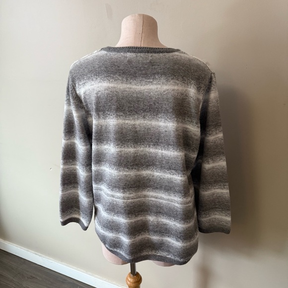 ALFRED DUNNER Cable Knit Sweater with Embellishments - Picture 7 of 8